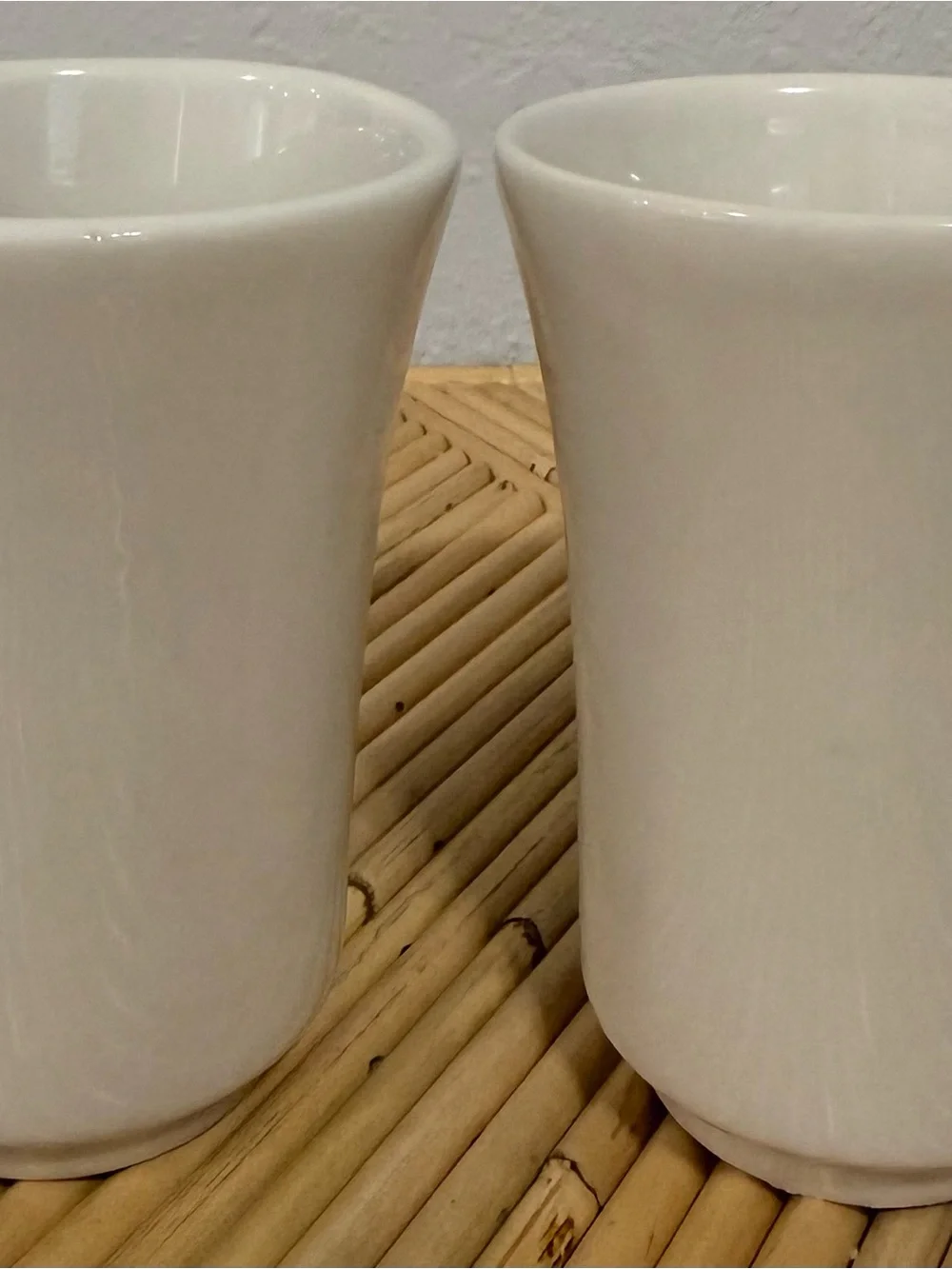 Set of 2  VTG Crownford Giftware Porcelain Bathroom Tumblers Pink Rose Green Ivy